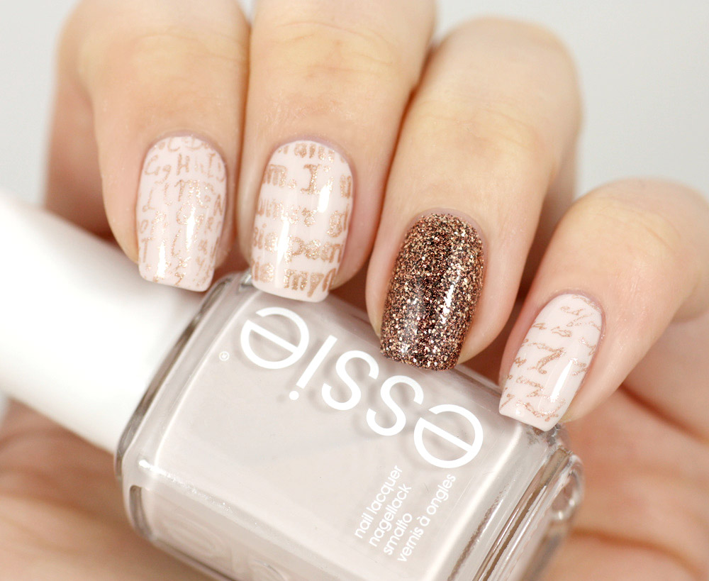 Nailart Typografie Schrift Essie Urban Jungle