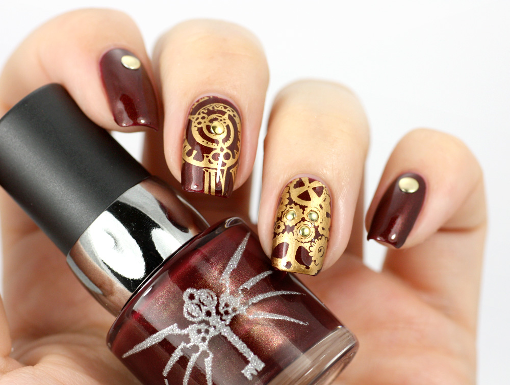 gothmetic nailpolish magnolia violett