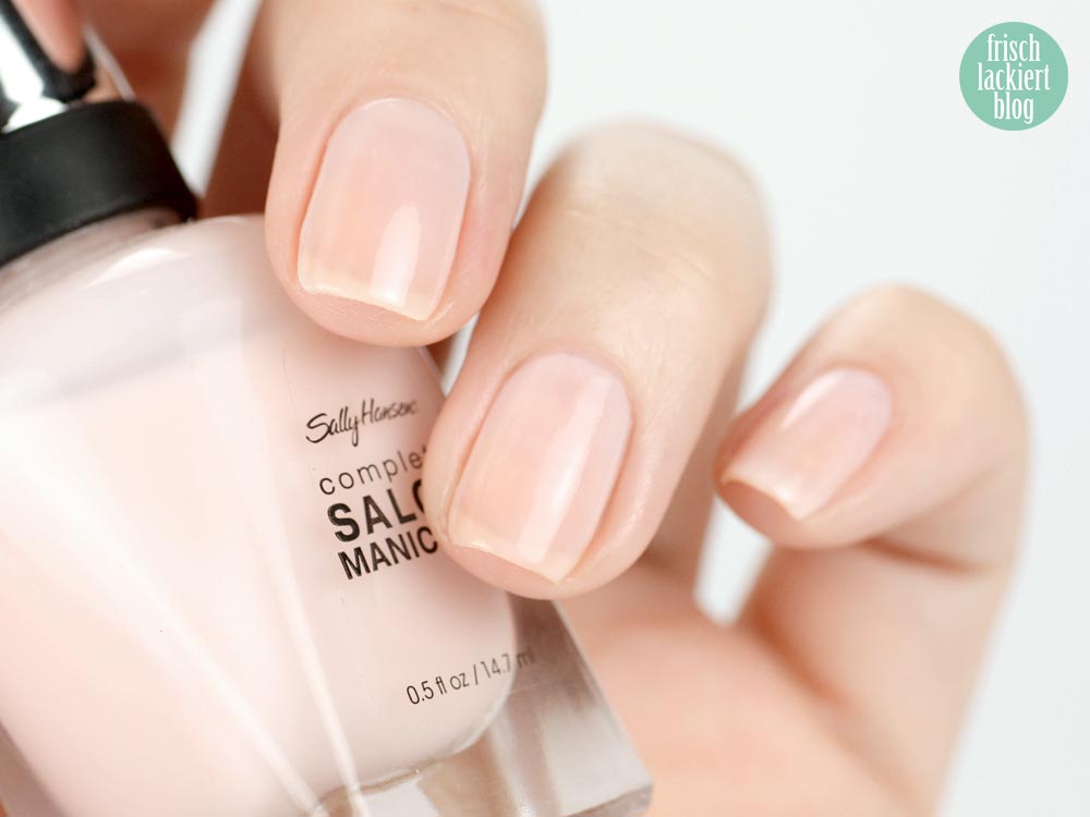 Sally Hansen nailpolish Shell we dance?