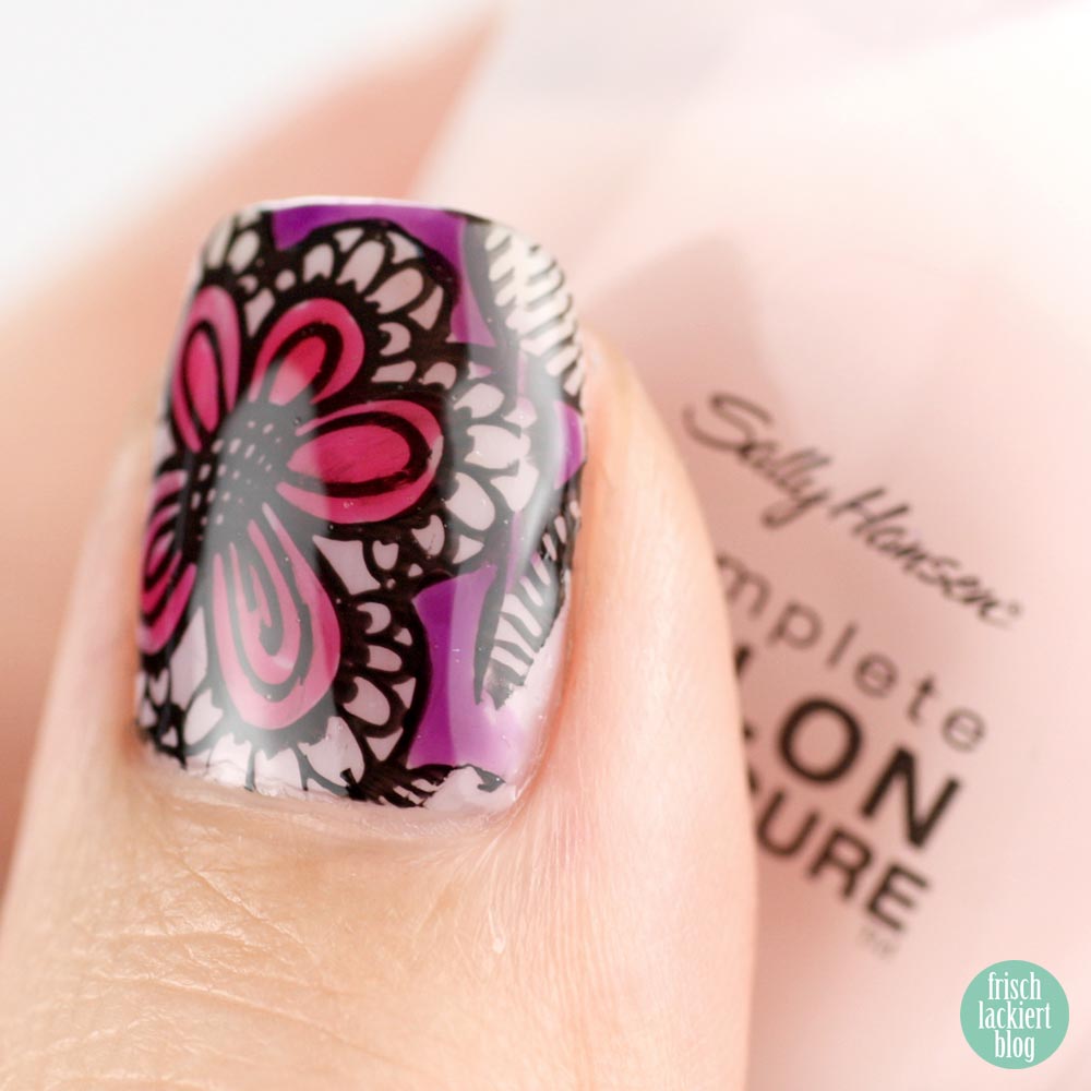 Blumen Stamping mit p2 gloss goes neon
