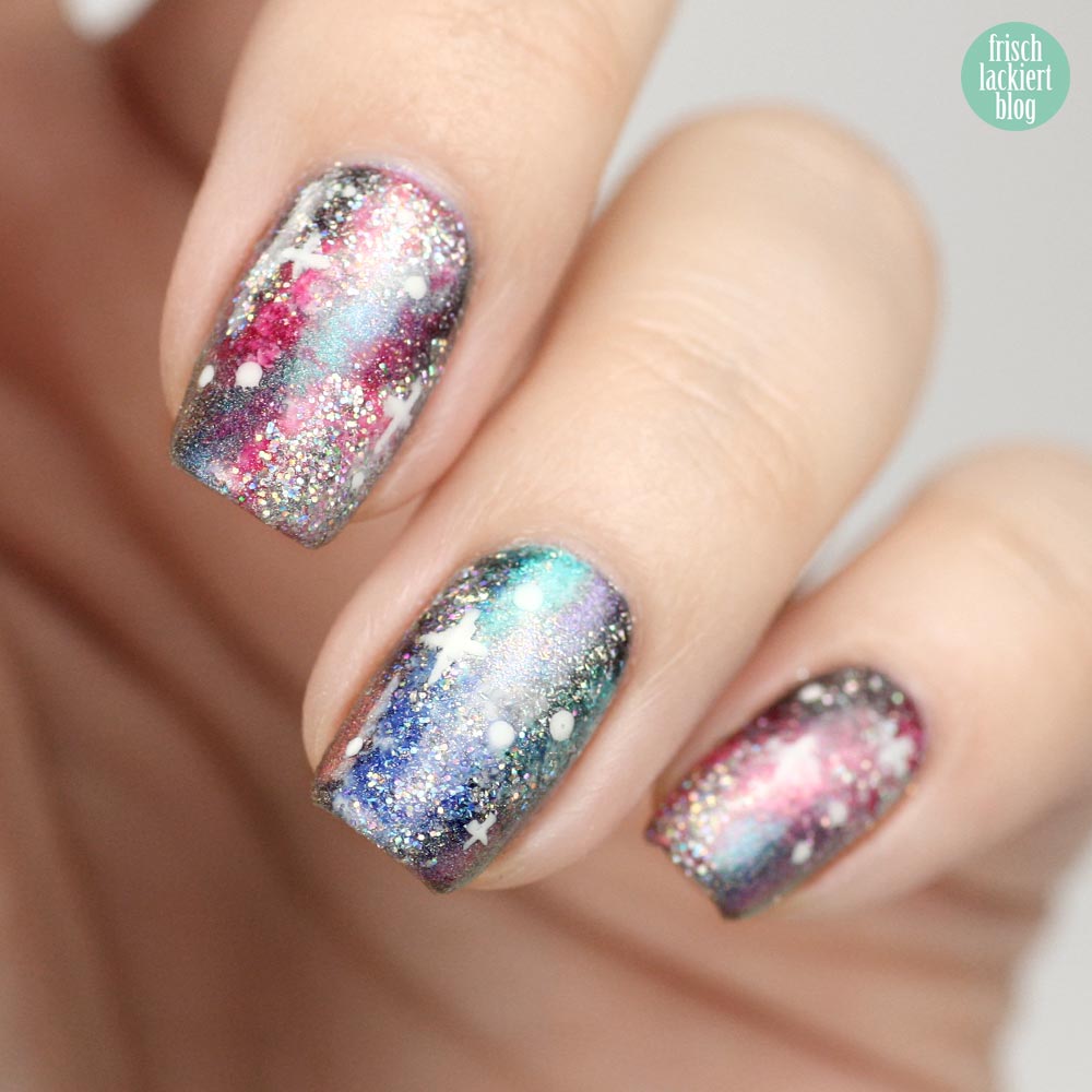 Frischlackiert-Challenge – Holo-Mania – Holo Galaxy Nailart - by frischlackiert