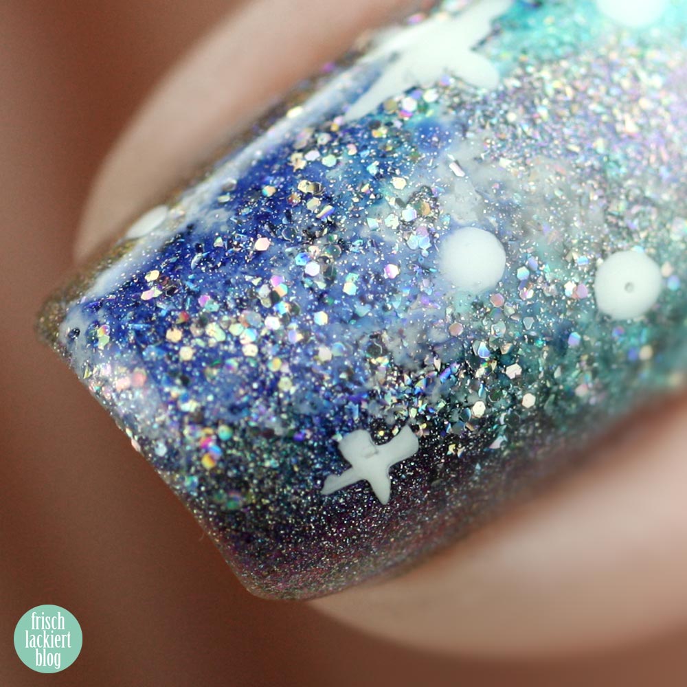 Frischlackiert-Challenge – Holo-Mania – Holo Galaxy Nailart - by frischlackiert