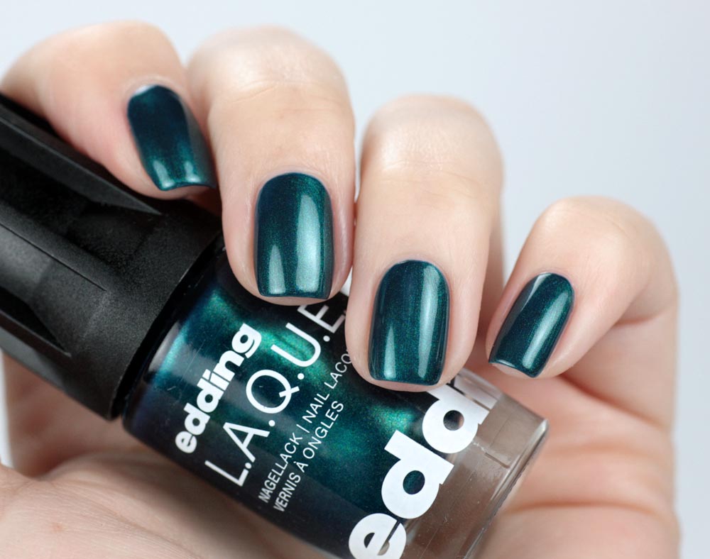 Edding L.A.Q.U.E. Major Midnight Blue – swatch by frischlackiert