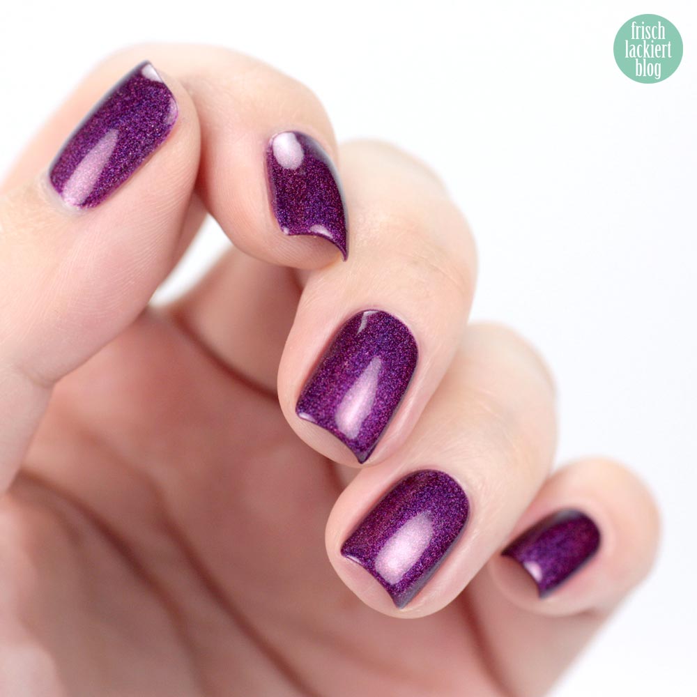 Colors by Llarowe - Who Needs Love? – swatch by frischlackiert