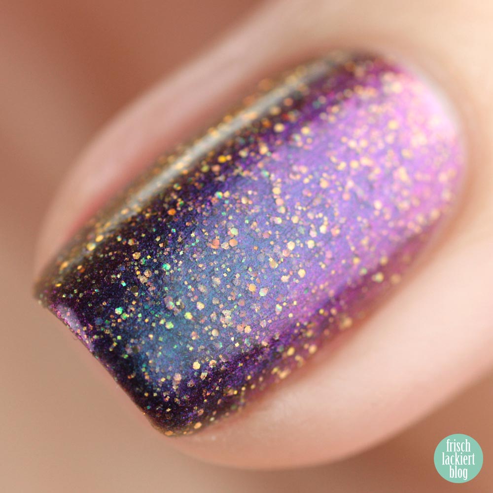 F.U.N. Lacquer – Reunion (H) – nailpolish – swatch by frischlackiert