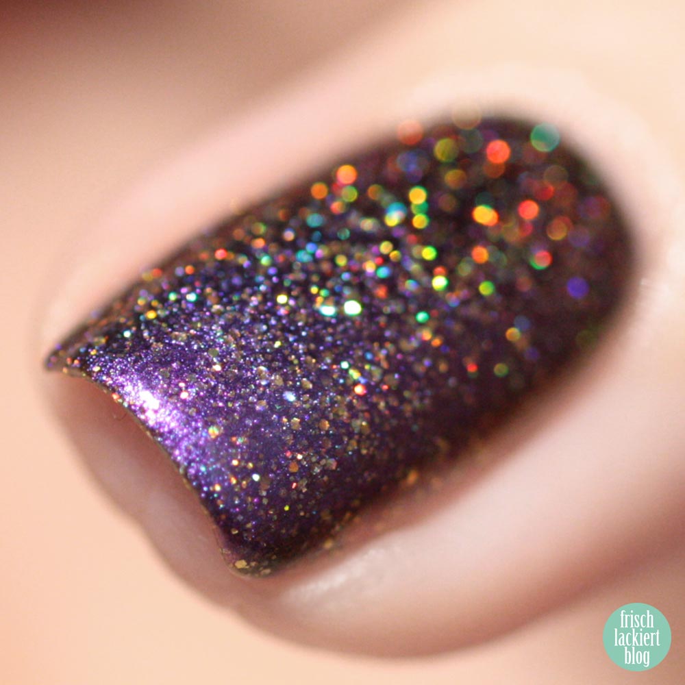 F.U.N. Lacquer – Reunion (H) – nailpolish – swatch by frischlackiert