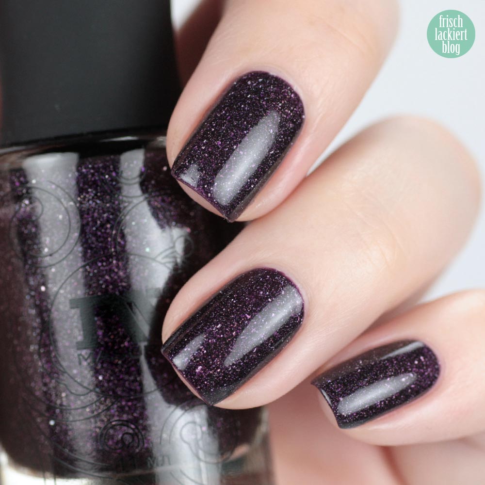 Masura Feast of Life – smoky violet holographic flakie nailpolish – swatch by frischlackiert