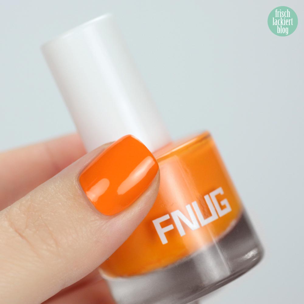 FNUG Beach Chic – Neon Orange Nailpolis – swatch by frischlackiert