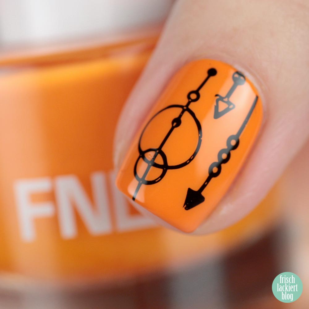 FNUG Beach Chic – Orange Nailart – MoYou Minimal Collection 01 – by frischlackiert