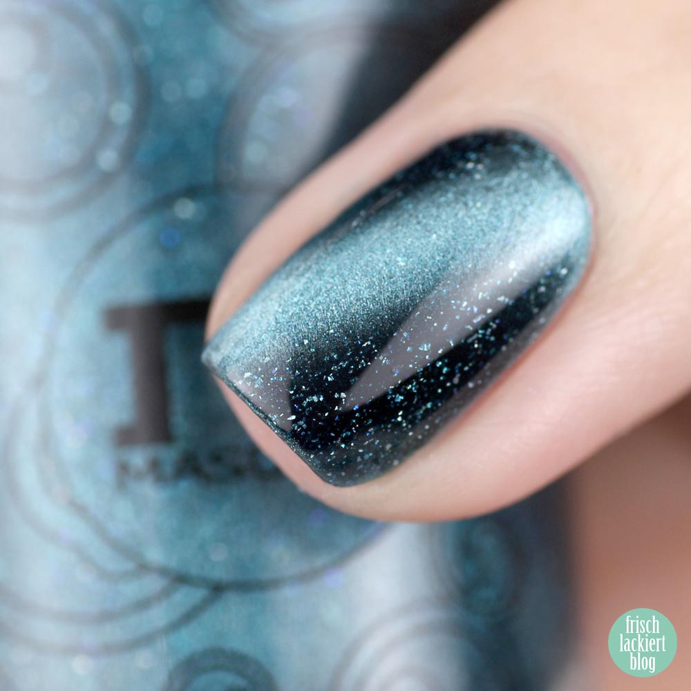 Masura Blue Stars – Magnetic Nailpolish – swatch by frischlackiert