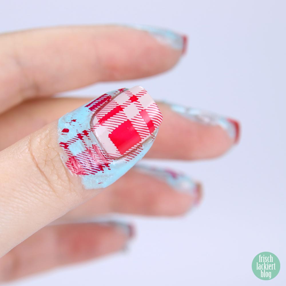 Frischlackiert-Challenge – Kariert – squared nailart - rot schwarz - by frischlackiert