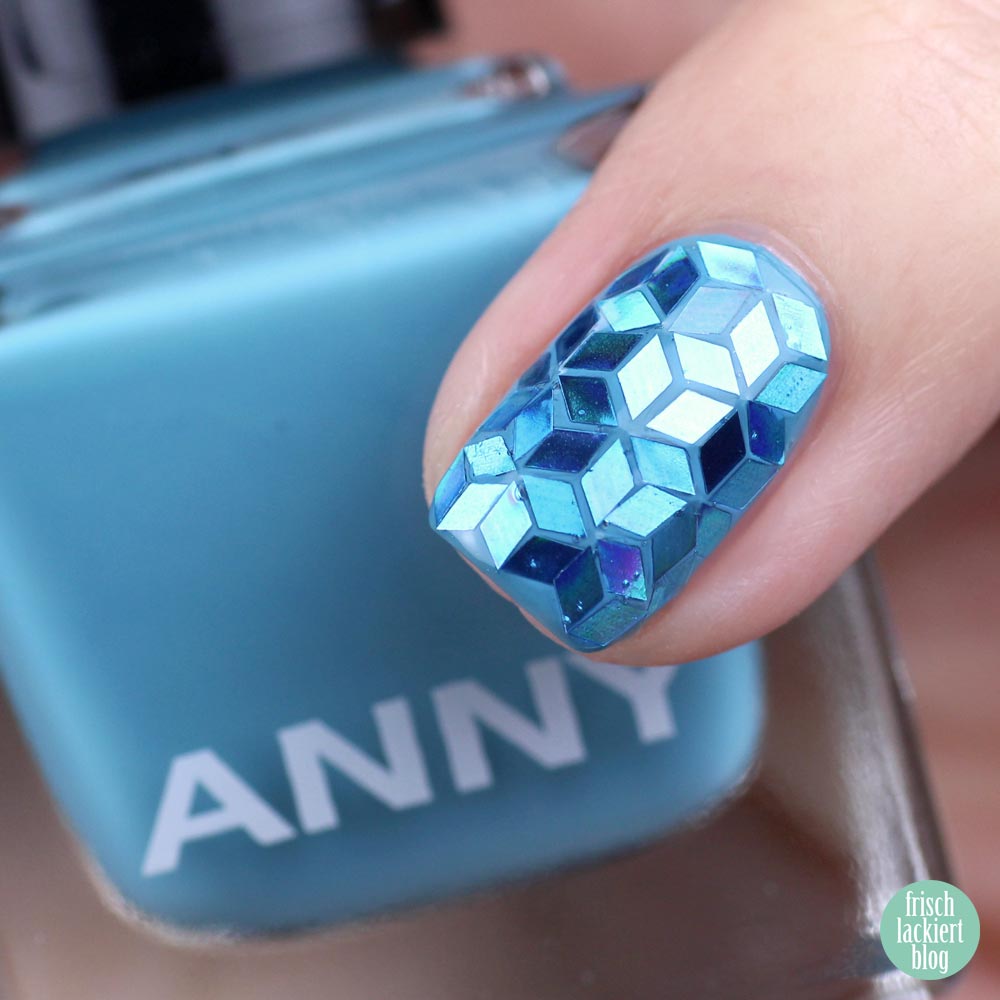 Frischlackiert-Challenge Glitter Placement Nailart - by frischlackiert