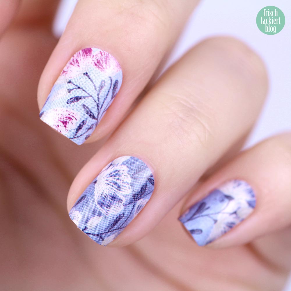 Sticker Gigant Pastellblume Nagelsticker - Blue flower Nailwraps - by frischlackiert