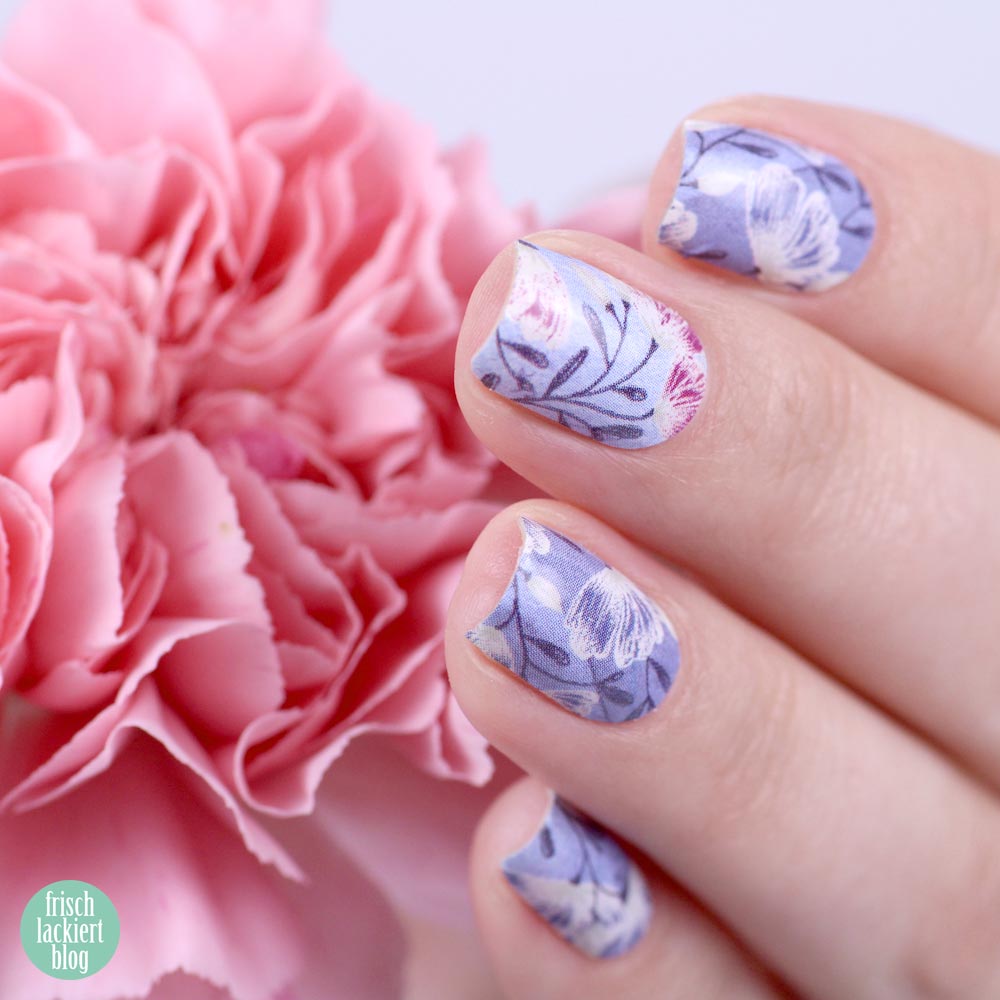 Sticker Gigant Pastellblume Nagelsticker - Blue flower Nailwraps - by frischlackiert