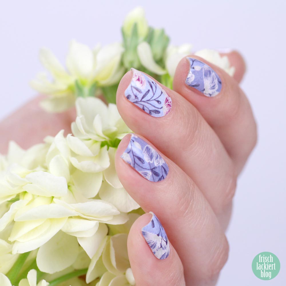 Sticker Gigant Pastellblume Nagelsticker - Blue flower Nailwraps - by frischlackiert