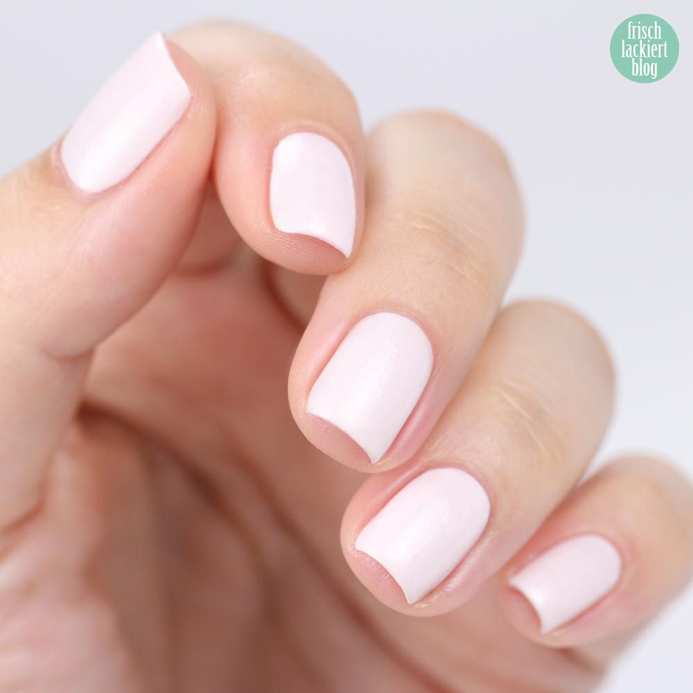 ANNY Perfume Polish – Nagellack mit Duft – she is the best – swatch by frischlackiert
