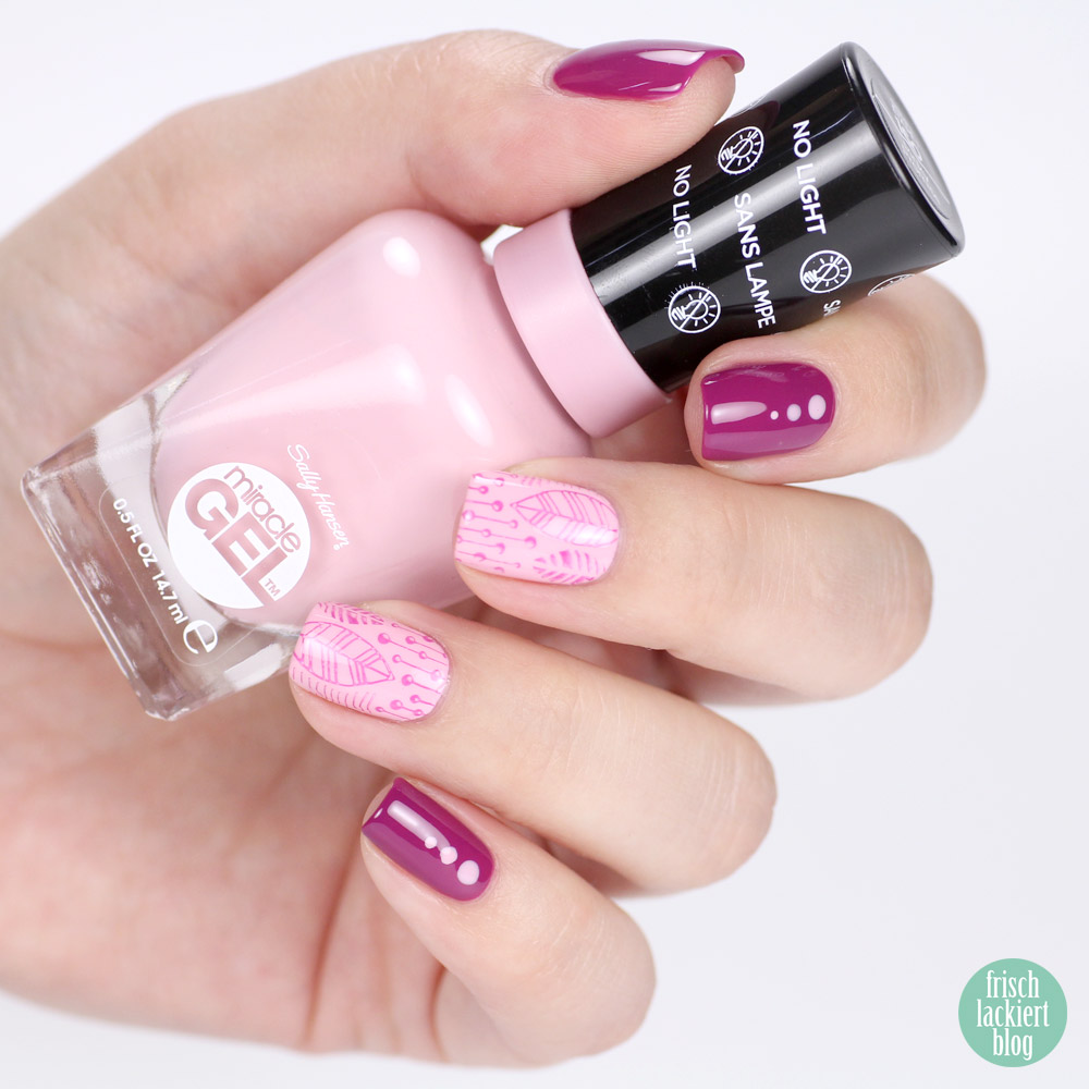 Sally Hansen Nagellack colorofthemoment – purple - rosa - lila - Pinky Promise und Scarlet Fever – by frischlackiert