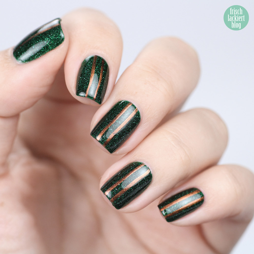 Picture Polish Kryptonite – swatch by frischlackiert