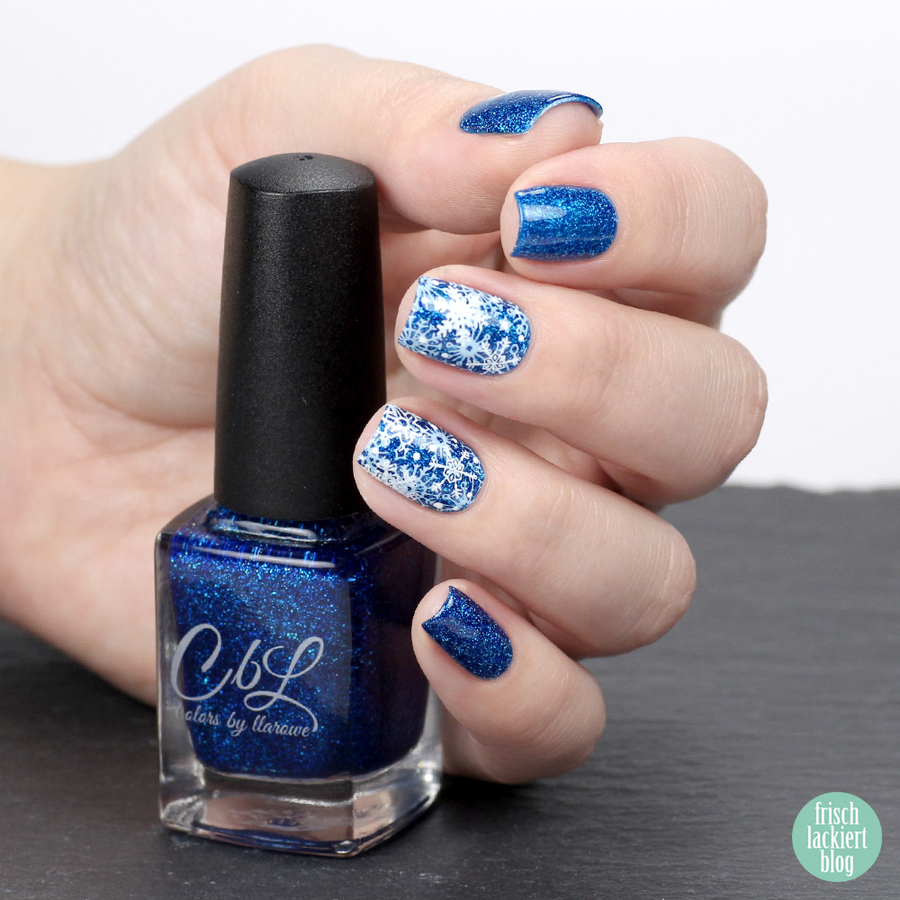 Colors by Llarowe – Healing Waters – Schnee Stamping Nailart – swatch by frischlackiert