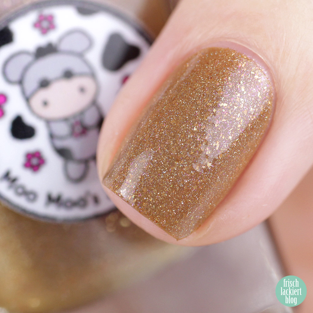 Moo Moo's Signatures - Cinnamon Sun – braun goldener Nagellack – swatch by frischlackiert