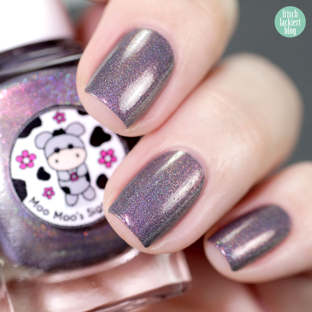 Moo Moo´s Signatures – Pandora´s Curse – Shimmer Paradise Collection – holographic nailpolish – by frischlackiert