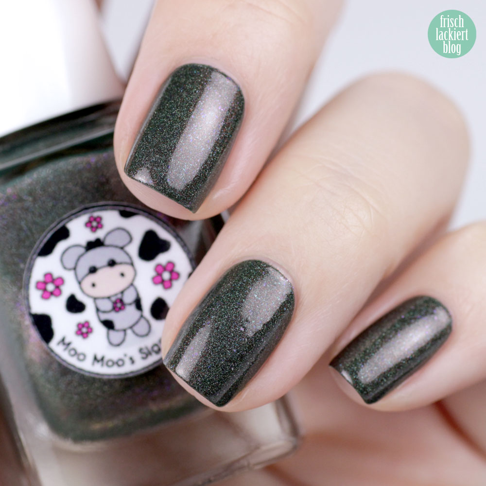 Moo Moo´s Signatures – Wild Crocodile – Shimmer Paradise Collection – holographic nailpolish – by frischlackiert