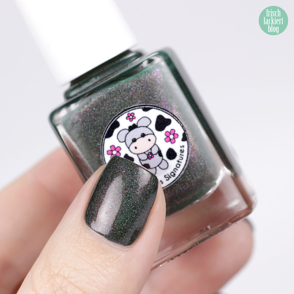 Moo Moo´s Signatures – Wild Crocodile – Shimmer Paradise Collection – holographic nailpolish – by frischlackiert