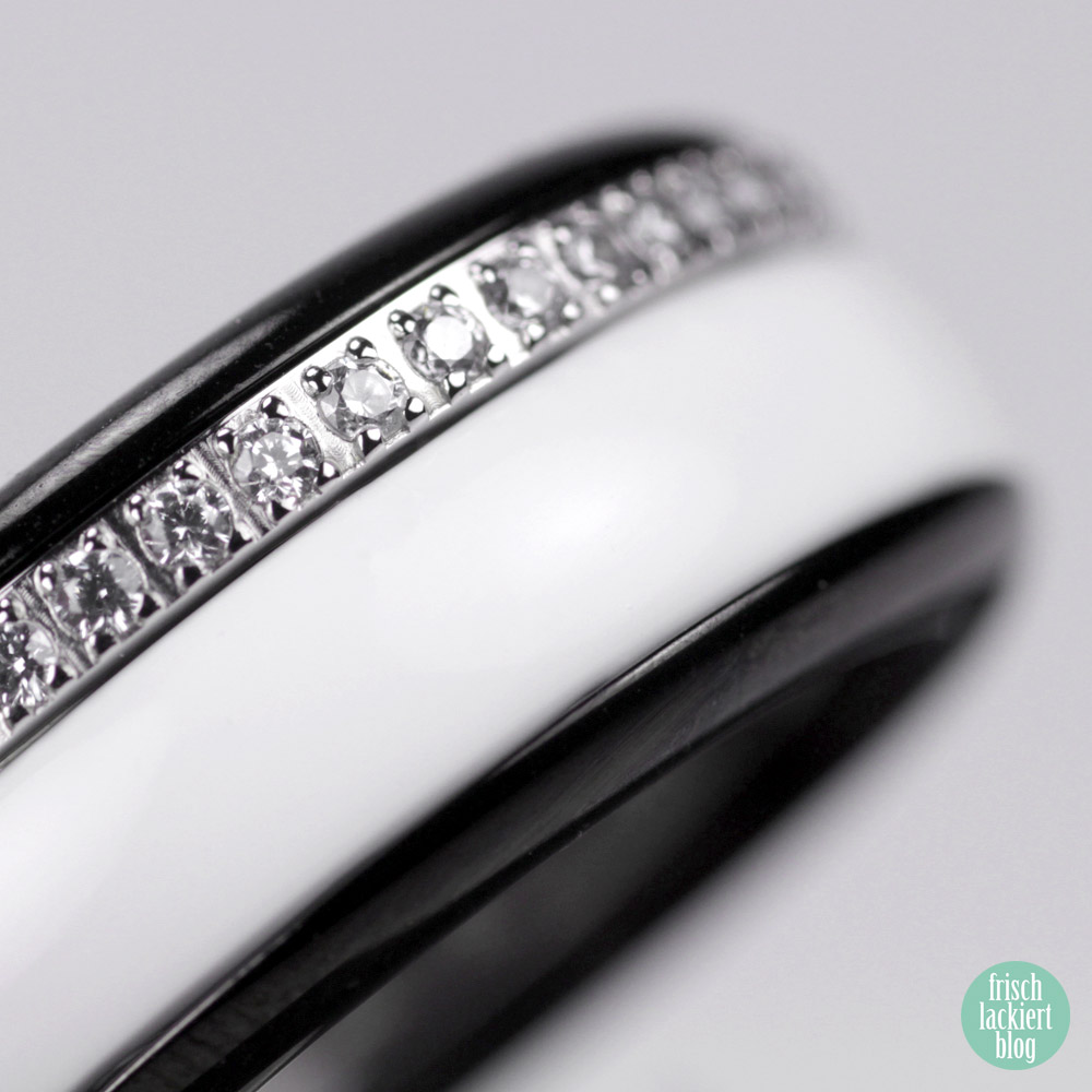 OPIxfeeling – ein Nagellack-Ring von feeling jewels mit Nagellack von OPI – Schmuck selbst gestalten – swatch by frischlackiert
