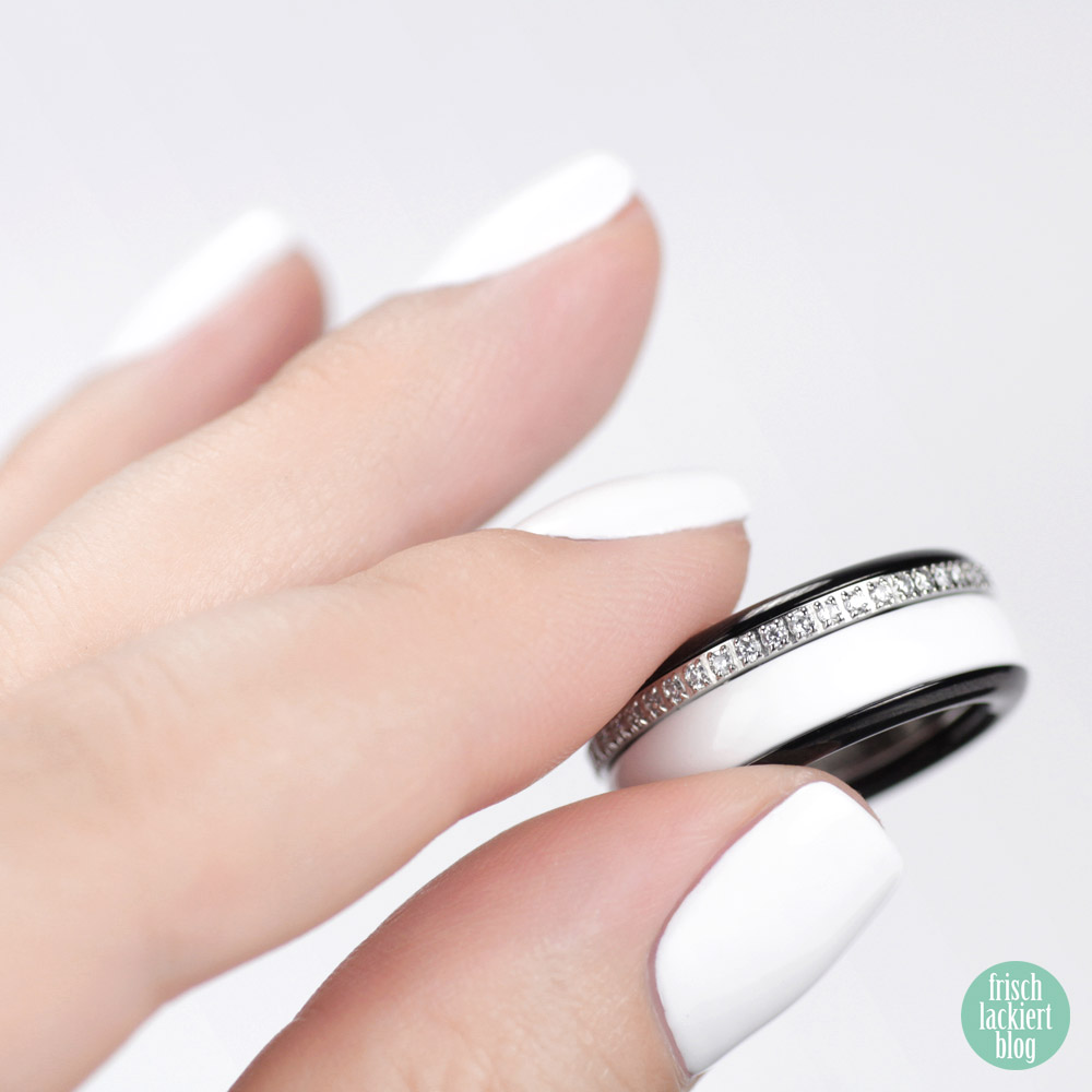 OPIxfeeling – ein Nagellack-Ring von feeling jewels mit Nagellack von OPI – Schmuck selbst gestalten – swatch by frischlackiert