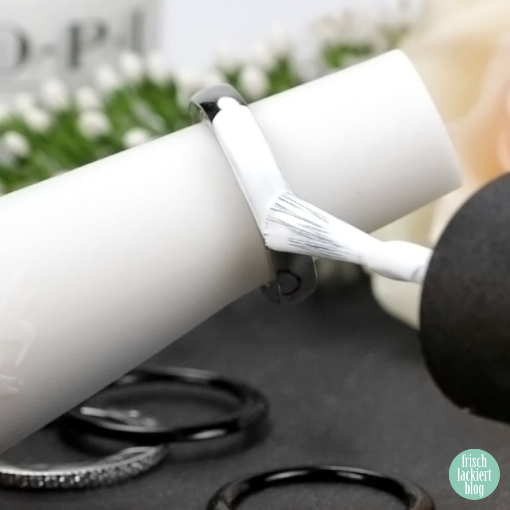 OPIxfeeling – ein Nagellack-Ring von feeling jewels mit Nagellack von OPI – Schmuck selbst gestalten – swatch by frischlackiert