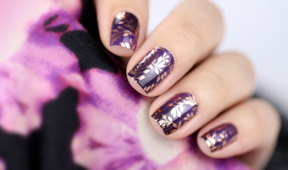 Sticker Gigant Nagelsticker – Mitternachtsgold – Ranken in Roségold und Violett – Nailart – by frischlackiert