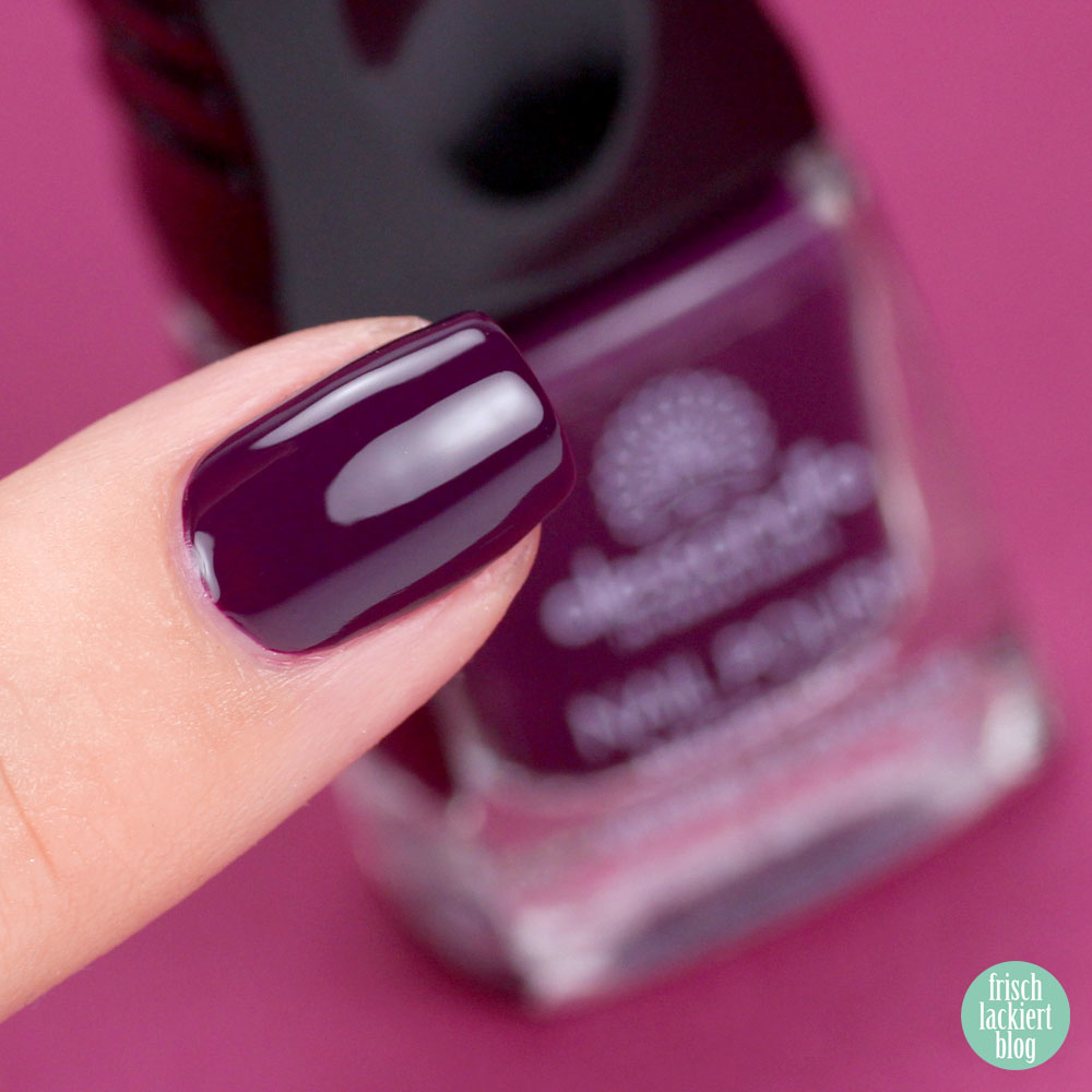 Alessandro Nagellack – Herbst Kollektion 2018 – Summer Berries – All night long – Dunkles Violett – swatch by frischlackiert