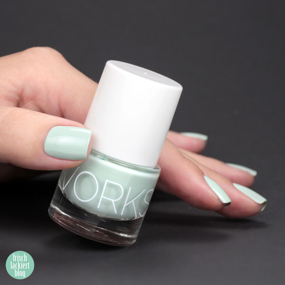 Glossworks Nagellack – Cool as a Cucumber – Helles Pastell-Mint – swatch by frischlackiert