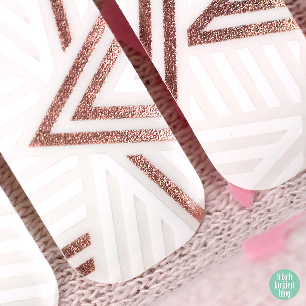 Sticker Gigant Nagelsticker – Streifengold – Weiß Rosegold Nailart – by frischlackiert