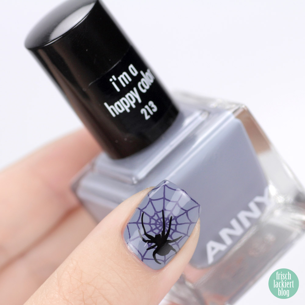 Halloween Spider Nails mit ANNY I´m a happy color – Nailart by frischlackiert