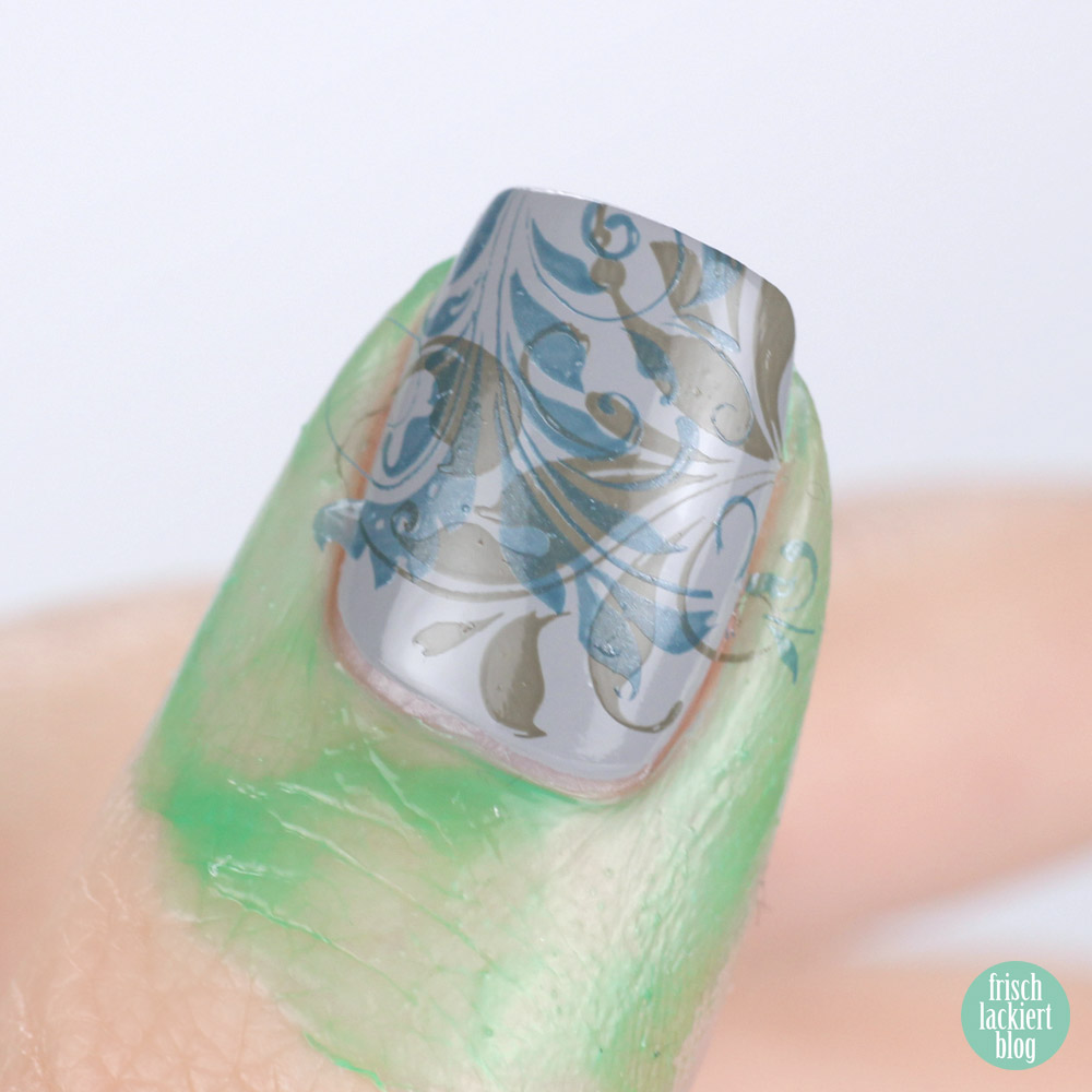 Frischlackiert-Challenge Doppelstampig Nailart – mit der Trind Life below Zero Kollektion – Tutorial by frischlackiert