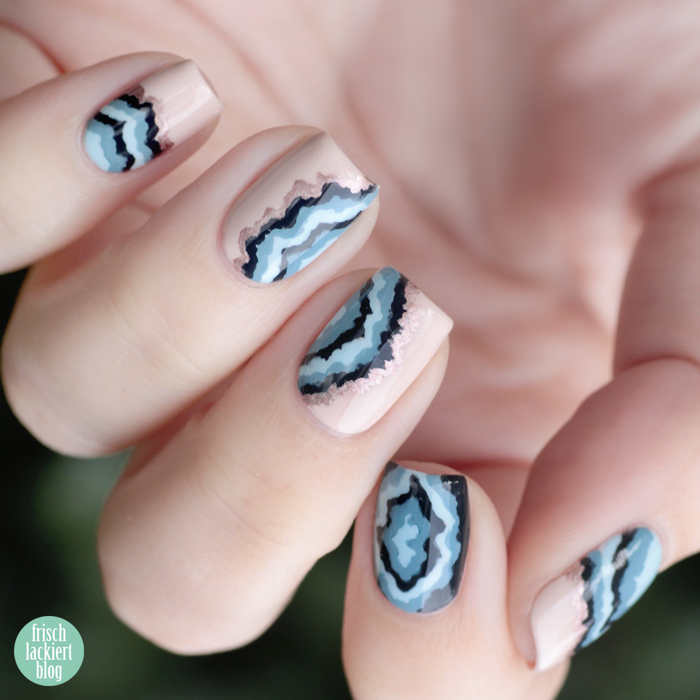 Edelsteine Nailart – Gemstone Nails – copycat Design mit Laura Lackschaft – by frischlackiert