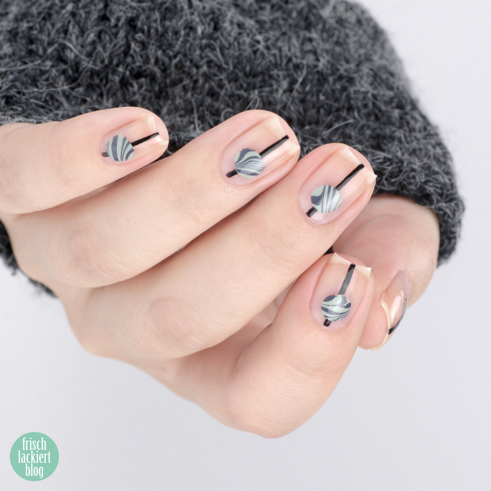Frischlackiert-Challenge – Minimal Look – Nailart mit Watermarble – by frischlackiert
