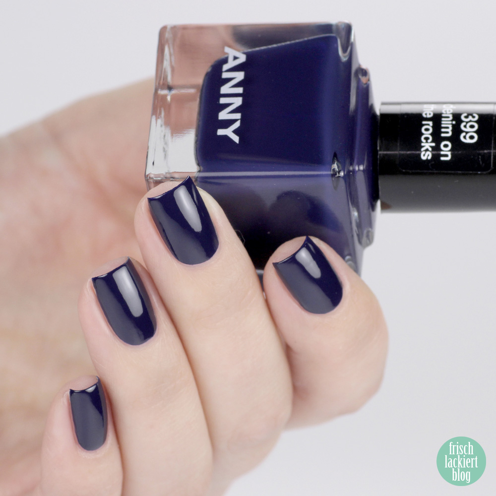 ANNY denim on the rocks – dark blue nailpolish - swatch by frischlackiert