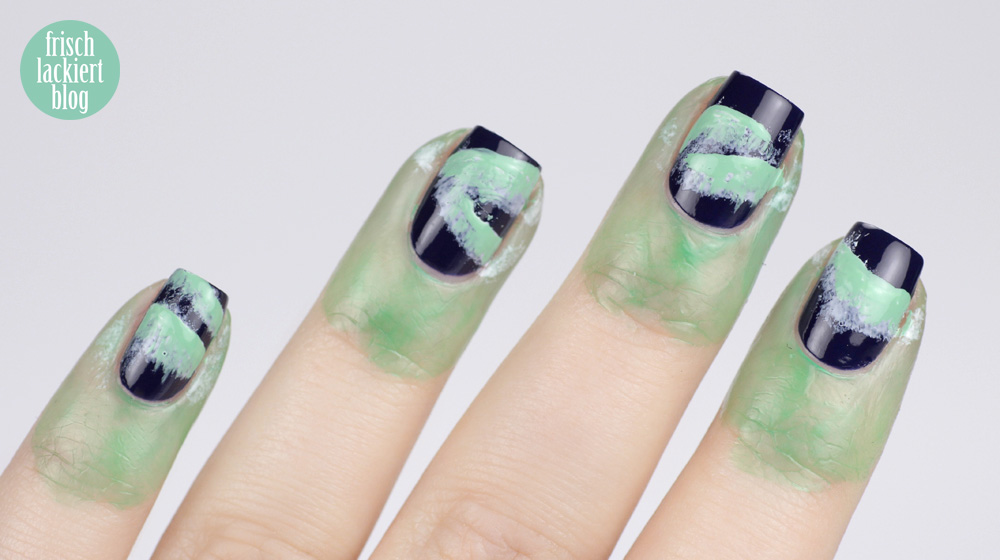Frischlackiert-Challenge – Sterne und Nordlichter - northern lights aurora nailart tutorial – by frischlackiert
