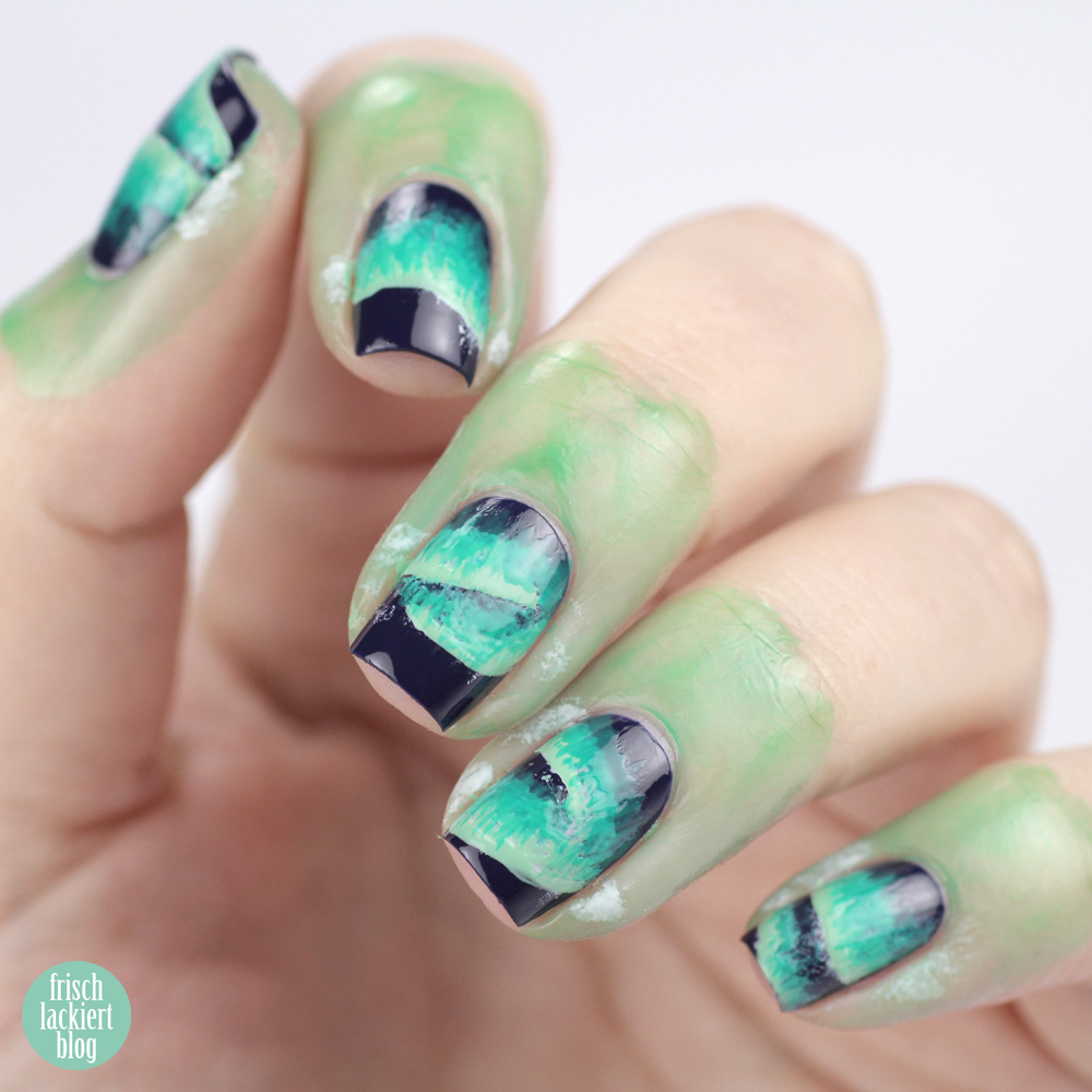 Frischlackiert-Challenge – Sterne und Nordlichter - northern lights aurora nailart tutorial – by frischlackiert