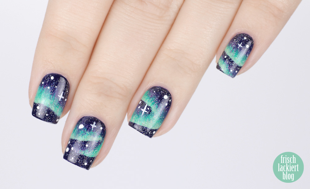 Frischlackiert-Challenge – Sterne und Nordlichter - northern lights aurora nailart tutorial – by frischlackiert