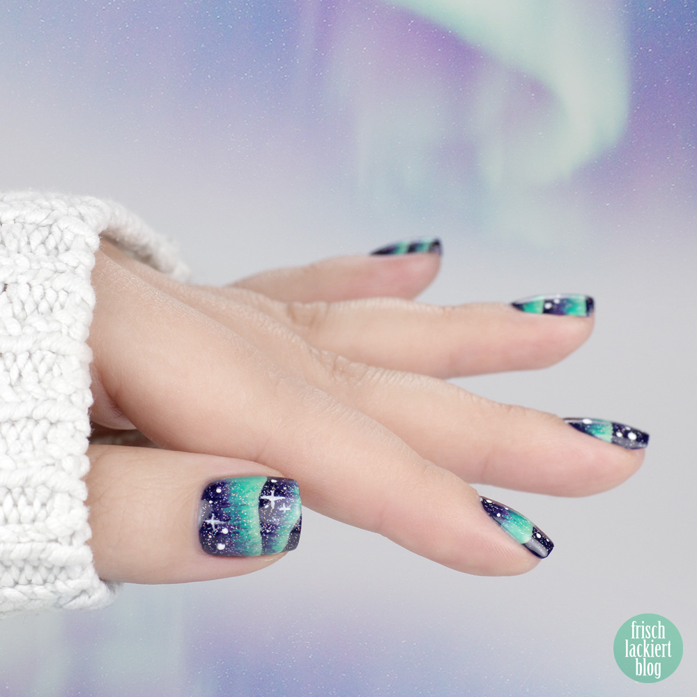 Frischlackiert-Challenge – Sterne und Nordlichter - northern lights aurora nailart tutorial – by frischlackiert