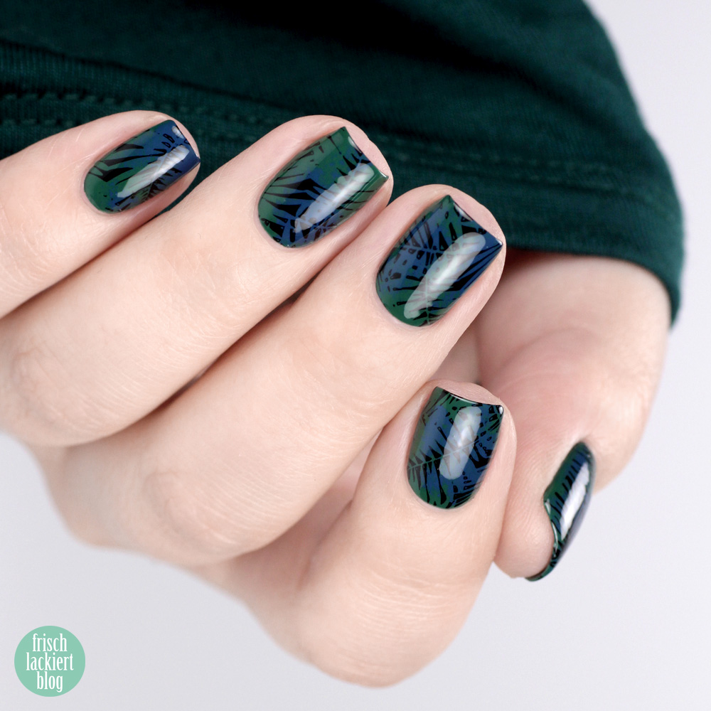 Look to Go – Nailart mit Pine Green und Azure – Tropical Winter Nailart – by frischlackiert