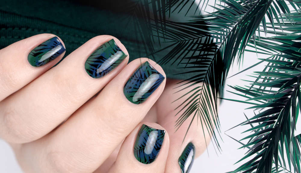 Look to Go – Nailart mit Pine Green und Azure – Tropical Winter Nailart – by frischlackiert