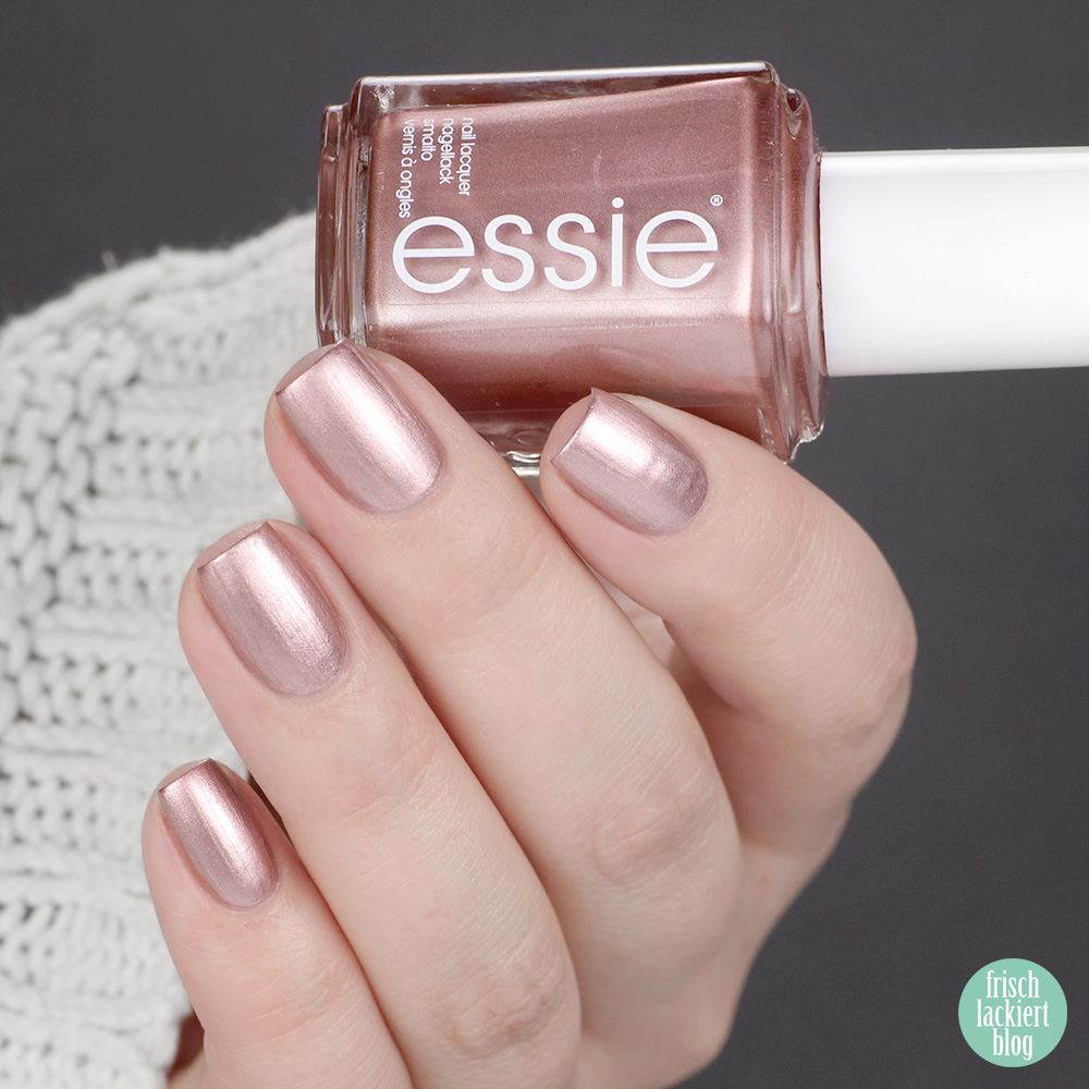 Alternative zu essie Penny Talk – Rosegold Nagellack – by frischlackiert