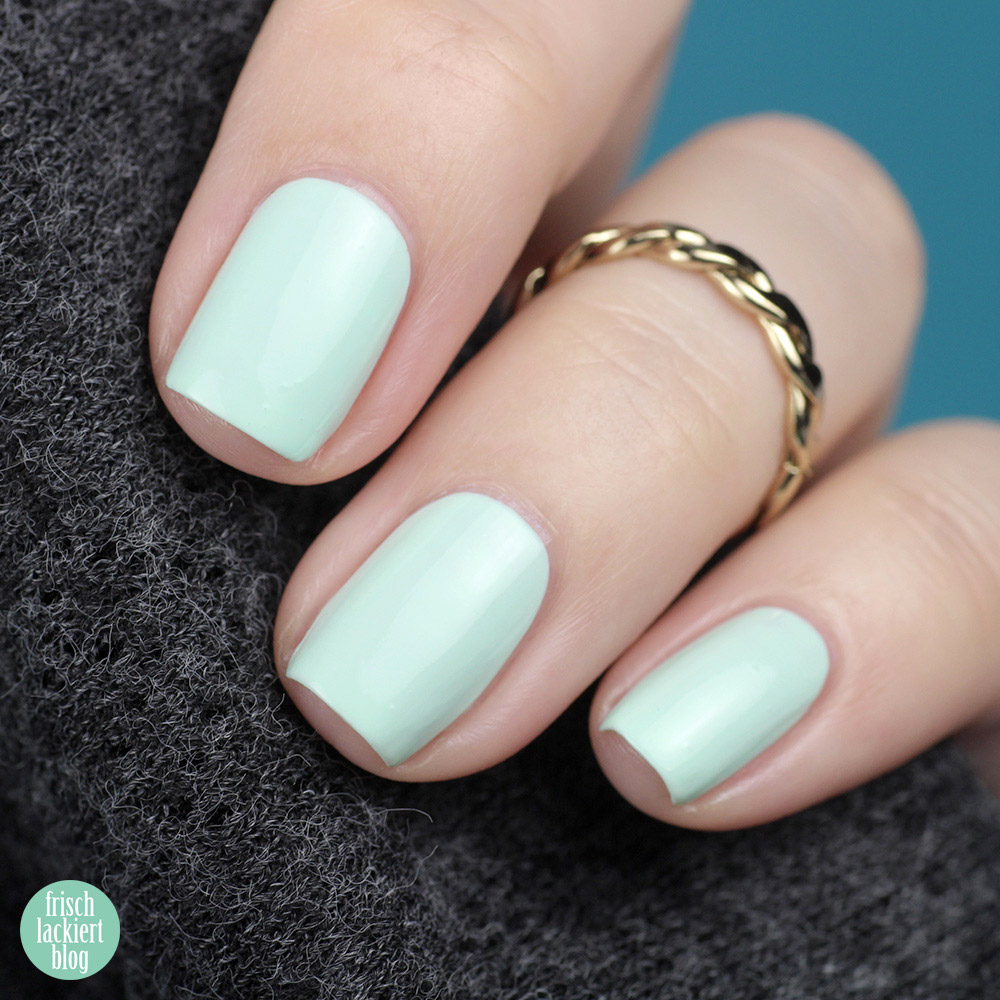 Trind Monterosso Mint – mintgrün Nagellack – Cinque Terre Charm Kollektion – Swatch by frischlackiert