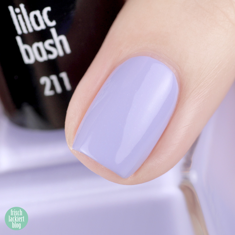 Ice Ice Baby Sommerkollektion ANNY – lilac bash – Trend Nagellackfarben für den Sommer 2019 – swatch by frischlackiert