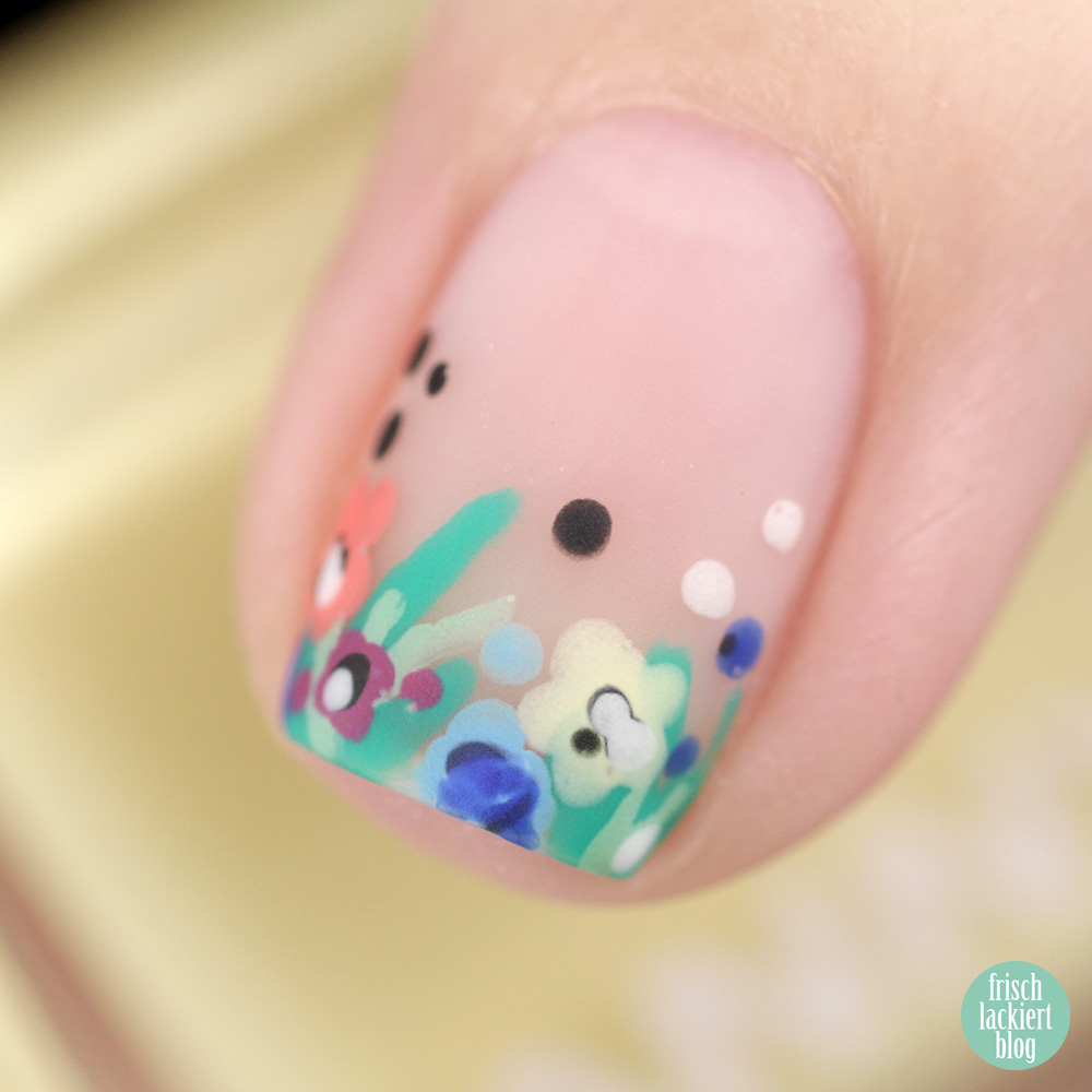 Frischlackiert-Challenge – Blumen Nailart für den Sommer – by frischlackiert