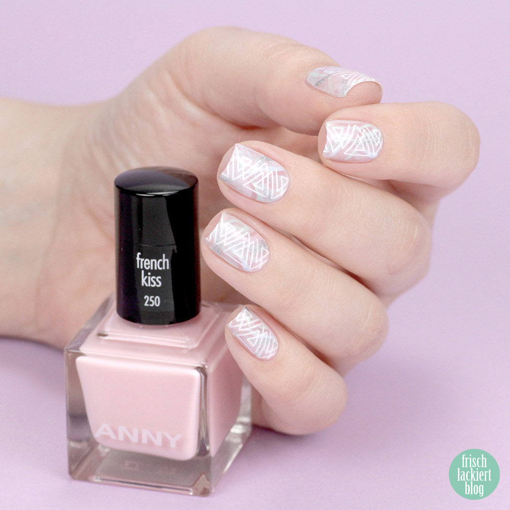 Coachella Festival Nailart Inspiration – Geometrie Pastell Nageldesign mit ANNY – by frischlackiert